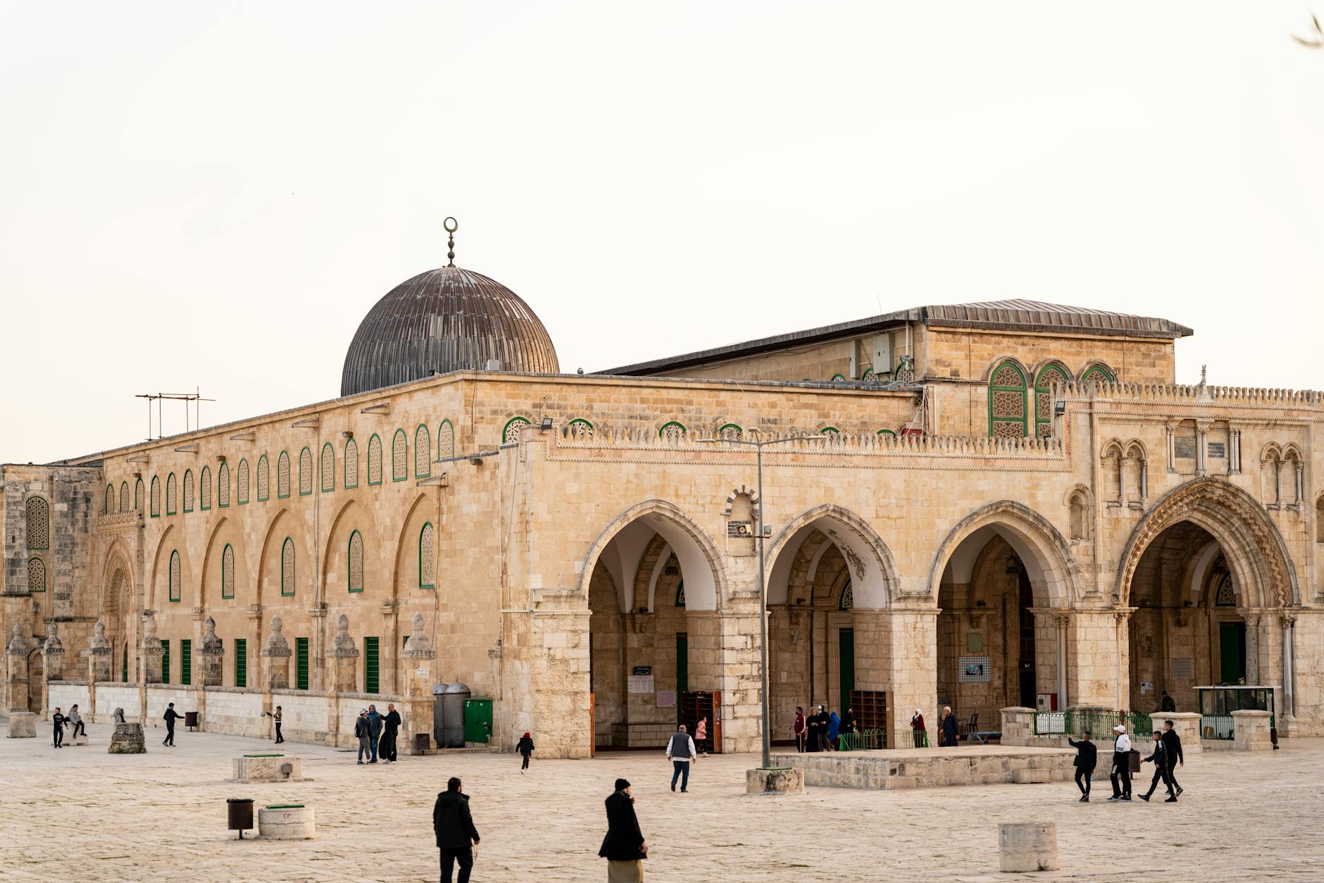 the al aqsa mosque in jerusalem